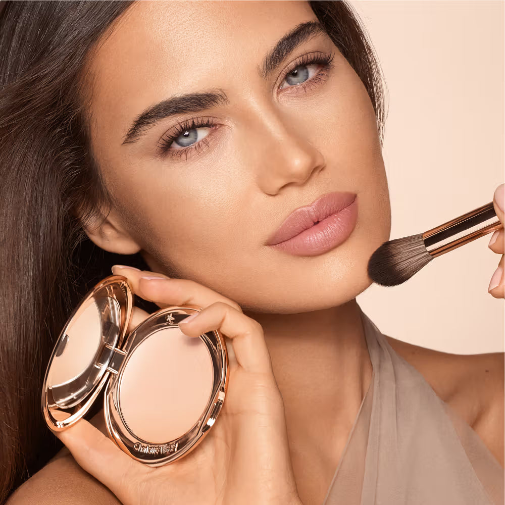 CHARLOTTE TILBURY - COMPACT -  02 MEDUIM/MEDIUM - 8 G
