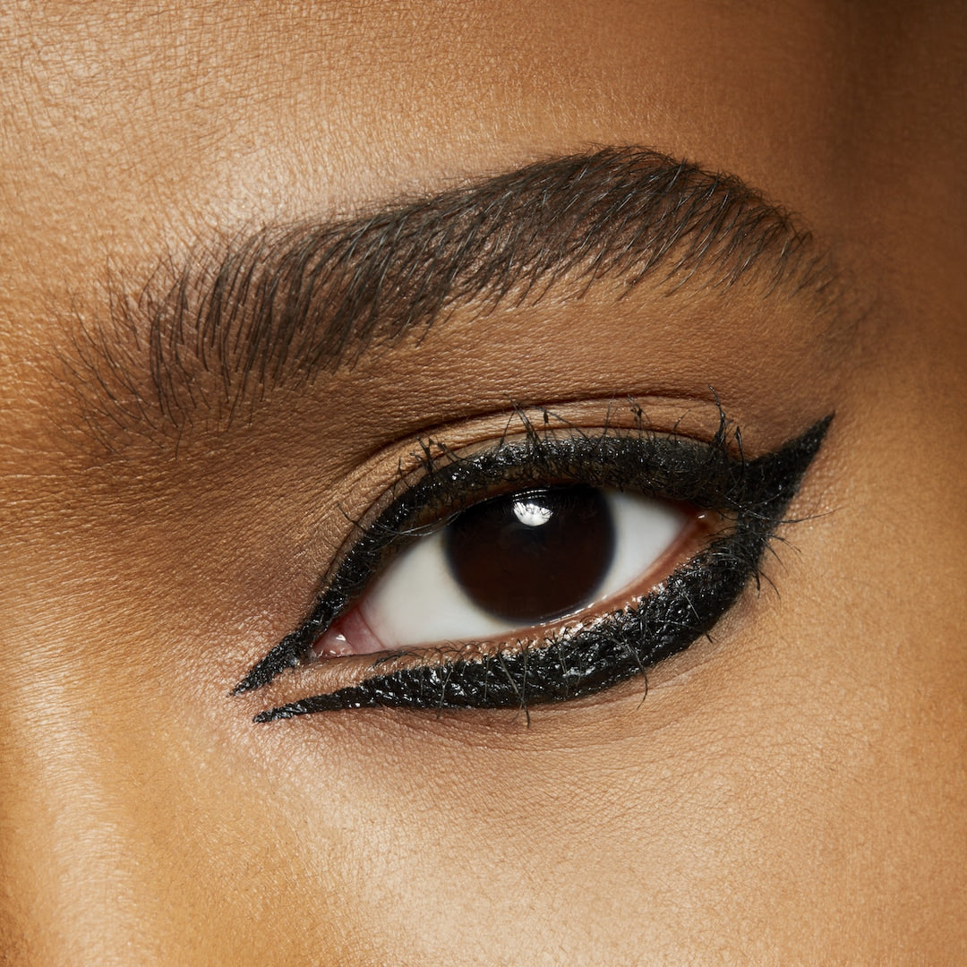 MAC - LIQUIDLAST LINER - POINT BLACK - 2.50 ml